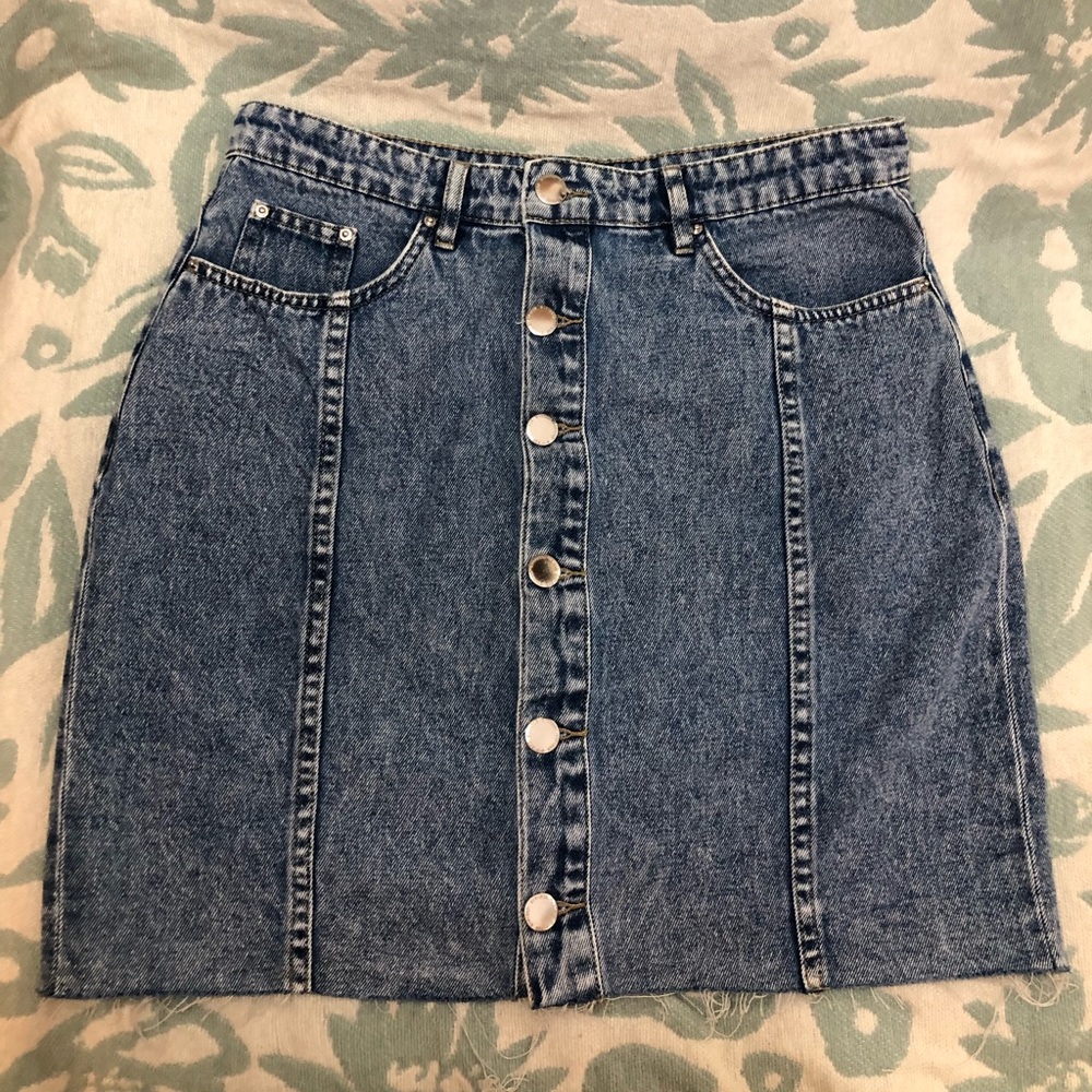NWT H&M button down denim skirt